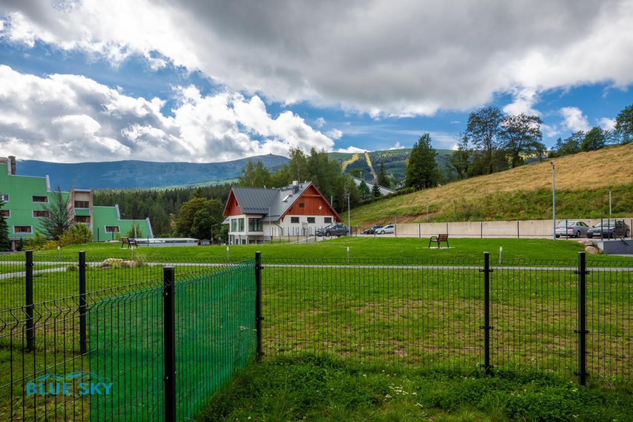 Apartamenty Bluesky - Karkonoska 13, Z Widokiem Na Gory, Blisko Szlakow I Wyciagow, W Zielonej Okolicy Karpacz Exterior photo